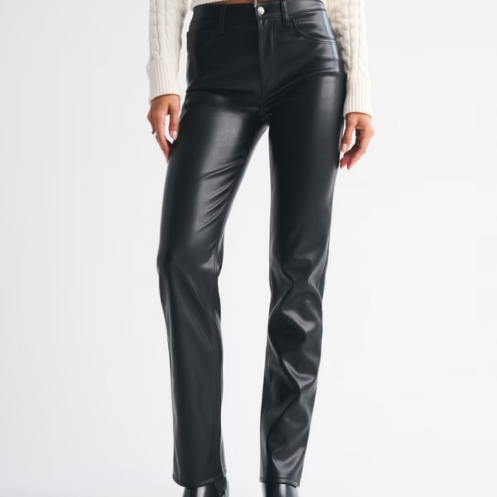 Abercrombie & Fitch high rise 90s straight vegan leather pant